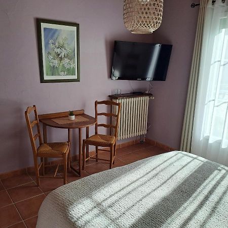 La Chambre De L'Auxineill Castelnou Esterno foto